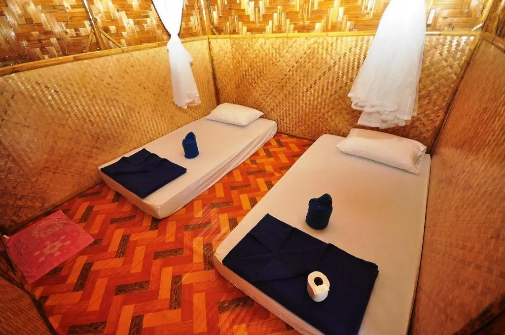Phutawan Bamboo Resort Ko Phi Phi Tajlandia